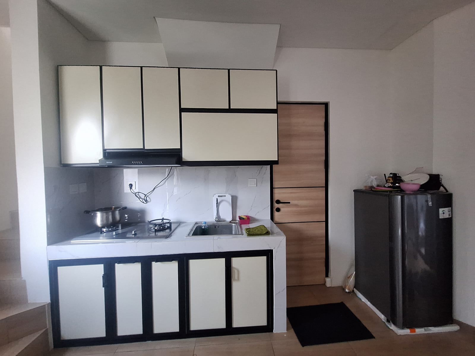 Rumah Disewakan di Cluster Cendana Lippo Cikarang